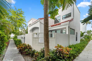 20941 Bay Court 125-2, Aventura, FL 33180 Sold 03/03/25