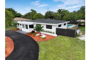 721 E Melrose Cir, Fort Lauderdale, FL 33312 Sold 12/19/24
