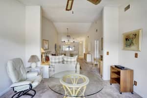 7674 Tahiti Ln 205, Lake Worth, FL 33467 Sold 12/20/24