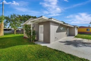5205 45th Street, West Palm Beach, FL 33407 Sold 02/13/25