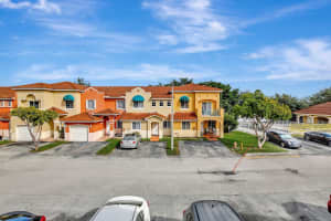 7145 NW 173rd Dr, Hialeah, FL 33015 Sold 01/29/25