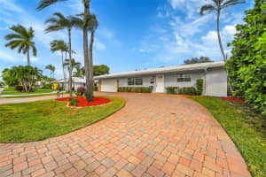 5750 NE 19th Ave, Fort Lauderdale, FL 33308 Sold 04/23/25