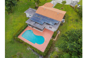 7100 NW 91st Ter, Tamarac, FL 33321 Sold 01/14/25