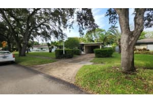 404 S 56th Ter, Hollywood, FL 33023 Sold 11/08/24