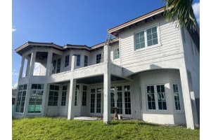 310 SE 9 Court, Pompano Beach, FL 33060 Sold 03/11/25