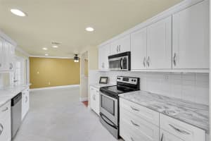2800 NW 106th Ave, Coral Springs, FL 33065 Sold 01/28/25