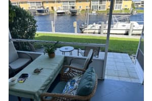 930 SE 9th Ave 6, Pompano Beach, FL 33060 Sold 01/23/25