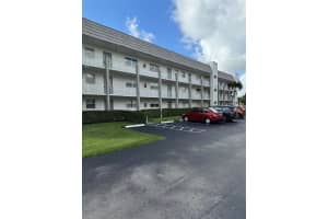 8280 Sunrise Lakes Blvd 206, Sunrise, FL 33322 Sold 05/28/25