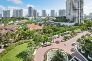 1000 E Island Blvd 1008, Aventura, FL 33160 Sold 12/31/24