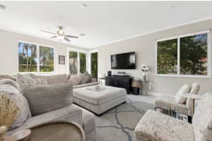 2912 S Port Royale Lane, Fort Lauderdale, FL 33308 Sold 01/24/25