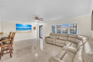 10216 NW 83rd St, Tamarac, FL 33321 - MLS#F10469669