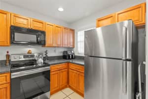 8337 Fairway Rd 8337, Sunrise, FL 33351 Sold 12/05/24