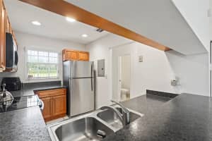 8337 Fairway Rd 8337, Sunrise, FL 33351 Sold 12/05/24