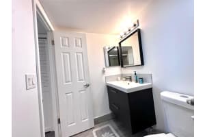 6010 S Falls Circle Dr 319, Lauderhill, FL 33319 - MLS#F10469705