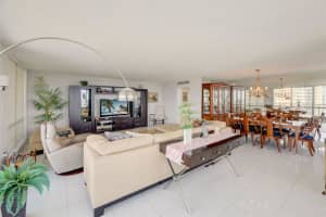 2751 S Ocean Dr 1401N, Hollywood, FL 33019 Sold 12/01/25