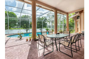 10613 Indian Trl, Cooper City, FL 33328 Sold 02/14/25