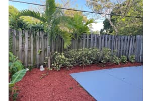 1423 Holly Heights Dr 3, Fort Lauderdale, FL 33304 Sold 03/31/25