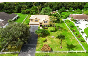 5811 Nw 80th Ter, Parkland