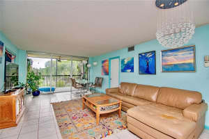 5280 NW 2nd Avenue 312, Boca Raton, FL 33487 Sold 12/20/24