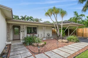 1200 SW 20th St, Fort Lauderdale, FL 33315 Sold 05/12/25