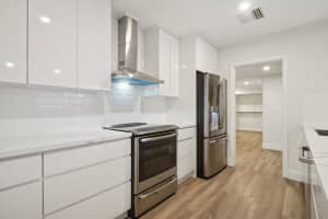 6600 SW 7th St, Pembroke Pines, FL 33023 Sold 03/07/25