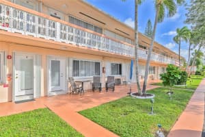 1015 SW 11th Ave 7-K, Hallandale Beach, FL 33009 Sold 12/16/24