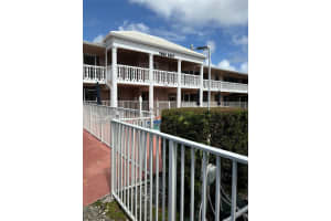 2141 Ne 68 St 101, Fort Lauderdale