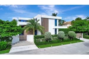 31 Pelican Dr, Fort Lauderdale, FL 33301 - MLS#F10469972