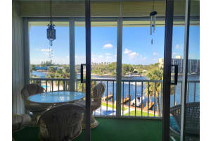 105 NE 19th Ave 456, Deerfield Beach, FL 33441 Sold 12/17/24
