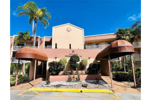 7514 N Devon Dr 211, Fort Lauderdale, FL 33321 Sold 01/31/25