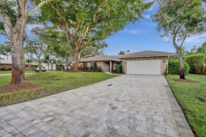 1227 NW 111th Ave, Coral Springs, FL 33071 Sold 02/14/25