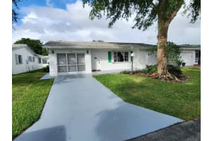8941 NW 13th St, Plantation, FL 33322 Sold 02/18/25