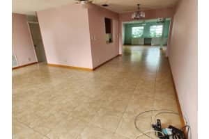 8941 NW 13th St, Plantation, FL 33322 Sold 02/18/25