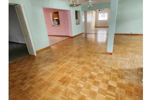 8941 NW 13th St, Plantation, FL 33322 Sold 02/18/25