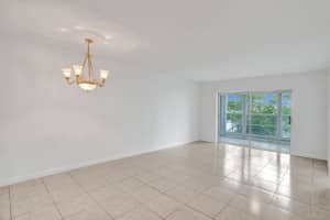 8880 Sunrise Lakes Blvd 312, Sunrise, FL 33322 Sold 03/13/25