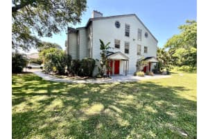 5063 Heatherhill Ln 50, Boca Raton, FL 33486 Sold 06/23/25