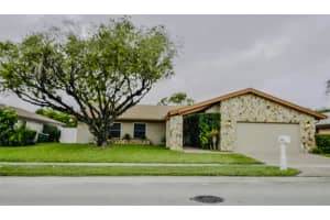 7945 NW 89th Ave, Tamarac, FL 33321 Sold 01/21/25