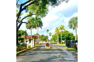 3361 NW 47th Terrace 323, Lauderdale Lakes, FL 33319 Sold 12/23/24