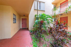 3199 Foxcroft Rd 115, Miramar, FL 33025 Sold 06/12/25