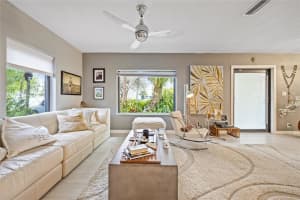 109 NE 26th St, Wilton Manors, FL 33305 Sold 05/08/25