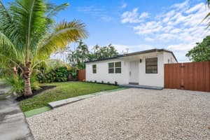 3770 SW 45th Ter, West Park, FL 33023 Sold 01/13/25