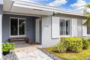 2540 NE 22nd Ter, Fort Lauderdale, FL 33305 Sold 01/23/25