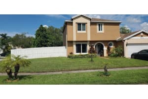 9631 Corona St, Miramar, FL 33025 Sold 01/17/25