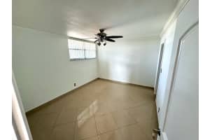 4800 Bayview Drive, Fort Lauderdale, FL 33308 - MLS#F10470408