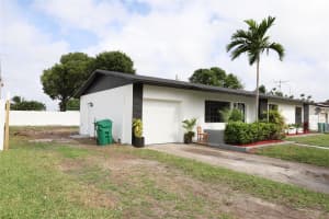 10395 SW 152nd Ter, Miami, FL 33157 Sold 02/07/25