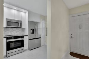 1284 S MILITARY TRL 211, Deerfield Beach, FL 33442 Sold 12/20/24