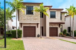 25307 SW 108th Ct, Homestead, FL 33032 Sold 12/26/24