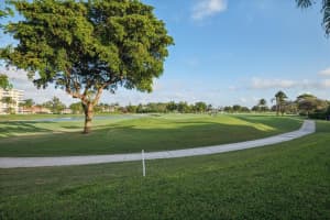 4820 NE 23rd Ave 104, Fort Lauderdale, FL 33308 Sold 12/17/24