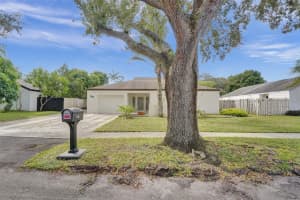 4941 SW 94th Way, Cooper City, FL 33328 Sold 07/24/25