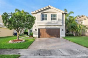 16447 SW 27th St, Miramar, FL 33027 Sold 01/06/25